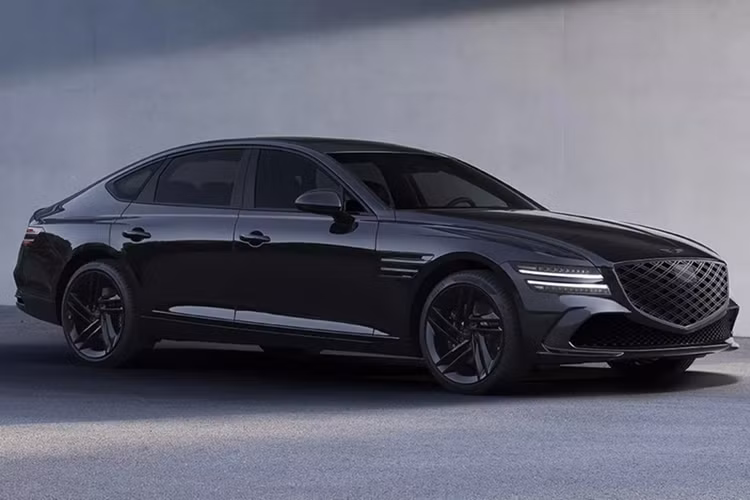 Thương hiệu xe sang Genesis thuộc tập đoàn Hyundai của Hàn Quốc vừa giới thiệu sedan Genesis G80 phiên bản Black, bổ sung thêm một mẫu xe vào bộ sưu tập "bóng đêm" của thương hiệu này, trước đó đã có GV80 SUV cùng GV80 Coupe.