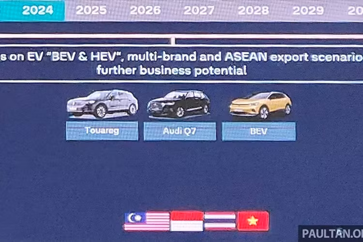 Nhà máy tại Pekan dự kiến sẽ lắp ráp 3 chiếc Audi Q7 2025 mới mỗi ngày trước khi xe chính thức ra mắt thị trường Malaysia vào tháng tới. Mẫu SUV này đã bắt đầu nhận đặt hàng từ ngày 10/4/2025 với mức giá ước tính từ 469.000 - 489.000 RM (khoảng 2,88 - 3,01 tỷ đồng). Con số này thấp hơn đáng kể so với giá bán 600.000 RM trước đây.