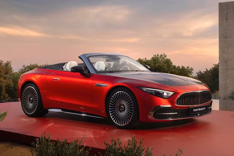 Mercedes‑Maybach SL 680 Monogram Series: Là mẫu siêu phẩm khác được phát triển từ SL-Class, chiếc Mercedes‑Maybach SL 680 Monogram Series chỉ có cấu hình 2 chỗ ngồi cùng những trang bị cao cấp nhất. Tuy nhiên, mẫu roadster này vẫn được trang bị động cơ V8 Biturbo 4.0L mạnh 585 mã lực.