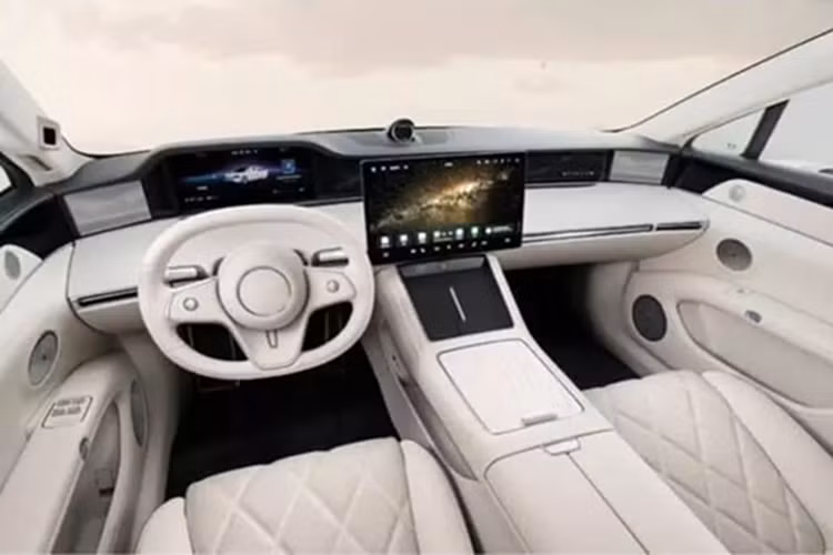 Cung cấp sức mạnh cho Slelato S9 EREV là động cơ tăng áp 1,5 lít có tên mã là A156T2H, với công suất đầu ra là 118 kW (158 mã lực). Động cơ điện đơn lắp phía sau có công suất đầu ra là 227 kW (304 mã lực). Dung lượng pin của Stelato S9 EREV vẫn chưa được tiết lộ.