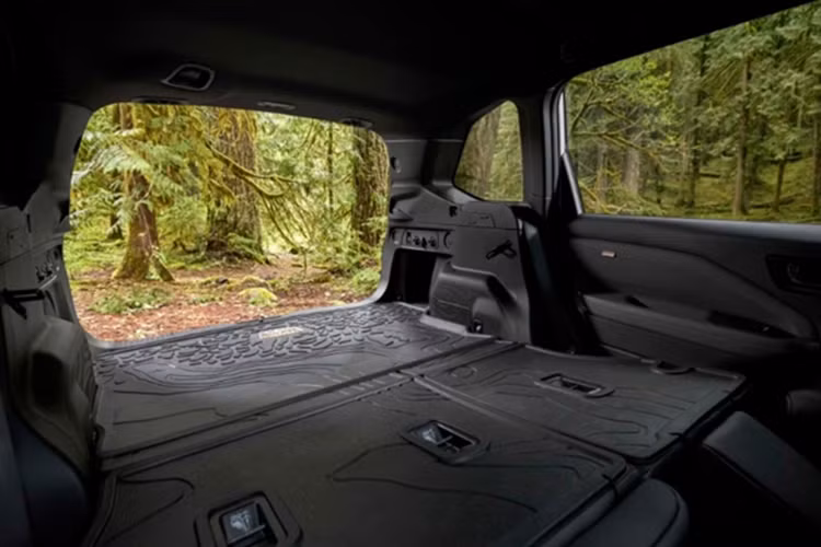 Cung cấp sức mạnh cho Subaru Forester Wilderness mới vẫn là động cơ boxer dung tích 2.5L, sản sinh công suất cực đại 182 mã lực và mô-men xoắn cực đại 242 Nm.