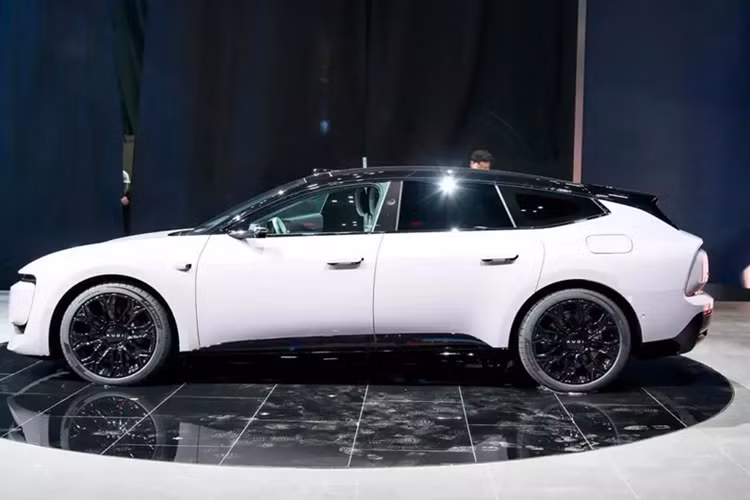 AUDI sẽ có những khác biệt rõ rệt với thương hiệu Audi truyền thống nhưng vẫn giữ nguyên tinh thần cốt lõi của hãng.