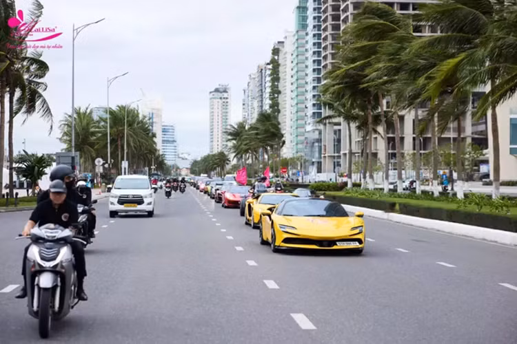 Ngoài ra, dàn siêu xe của Hoàng Kim Khánh góp mặt ở sự kiện lần này bao gồm các mẫu xe hot khác như Ferrari SF90 Stradale, Ferrari 488 Pista Spider, Lamborghini Aventador S LP740-4, Aston Martin V8 Vantage, Porsche 911 Turbo S, Morgan Plus Six, Bentley Mulsanne, Bentley Bentayga V8, Cadillac, Lexus LX600 hay BMW 428i.