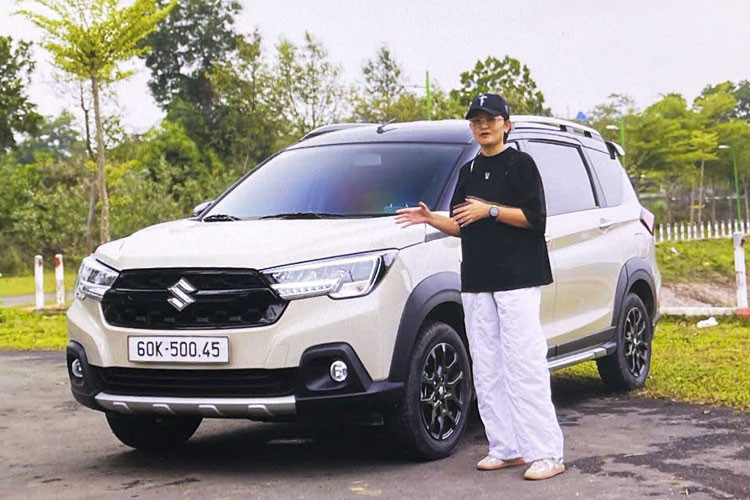 Suzuki XL7 Hybrid tu 599 trieu, xe 7 cho ly tuong cho gia dinh?-Hinh-14