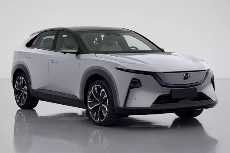 Vài ngày trước, hãng Mazda đã chính thức công bố những hình ảnh đầu tiên của mẫu SUV chạy hoàn toàn bằng điện mới mang tên Mazda EZ-60 2026 mới. Tuy nhiên, vào thời điểm đó, thông tin về đối thủ cạnh tranh trực tiếp của Tesla Model Y vẫn chưa được hé lộ.