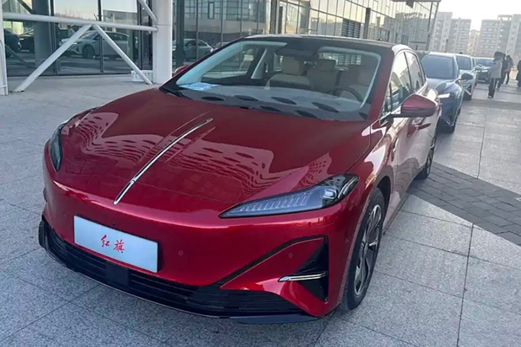 Năm 2024, Hongqi đã bán được hơn 410.000 xe, tăng 17,4% so với cùng kỳ năm 2023.