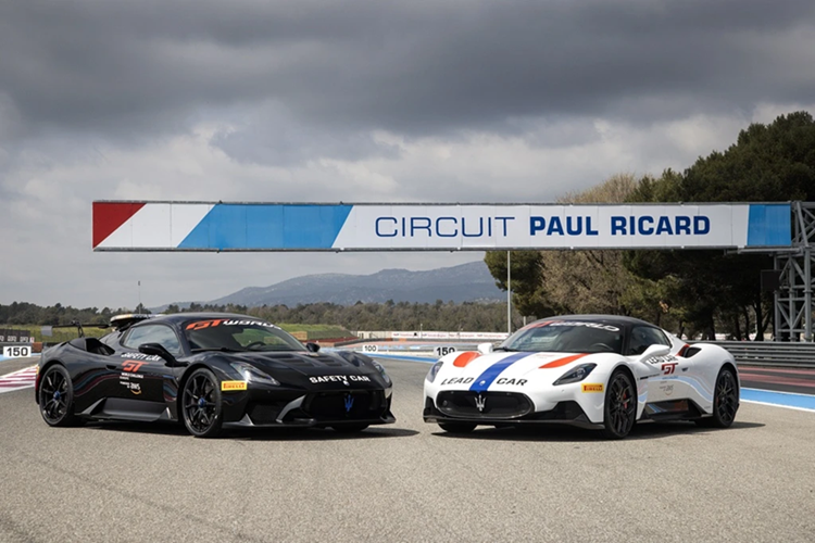 Maserati MC20 vẫn được trang bị động cơ Nettuno V6 twin-turbo dung tích 3.0L sản sinh công suất tối đa 630 mã lực và mô-men xoắn cực đại 730 Nm.