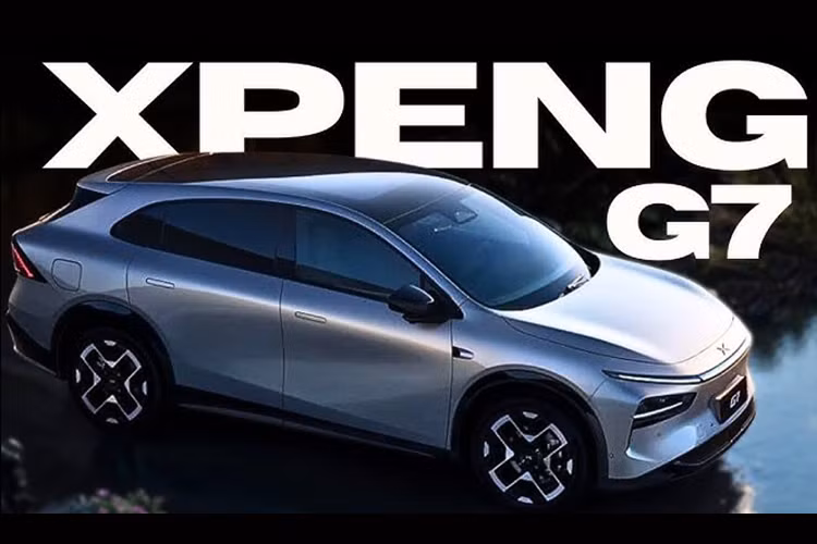 Xpeng G7 sẽ tiếp nối chiến lược thành công mới nhất của thương hiệu này là tung ra những chiếc xe cấu hình cao với mức giá thấp, xe sẽ gia nhập thị trường vào nửa đầu năm 2025.