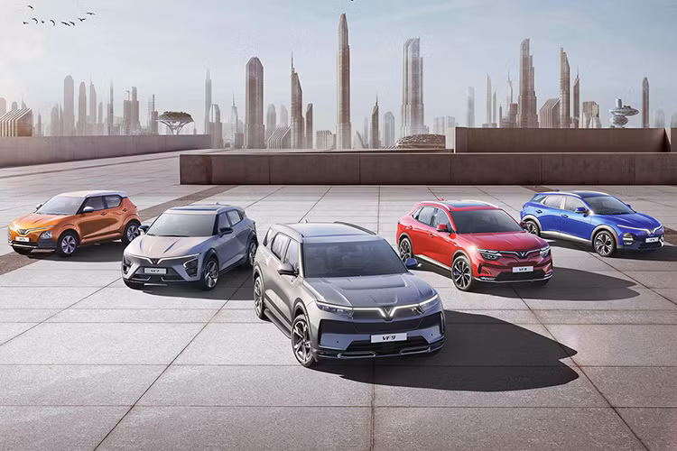 Oto dien co the duoc mien le phi truoc ba them hai nam