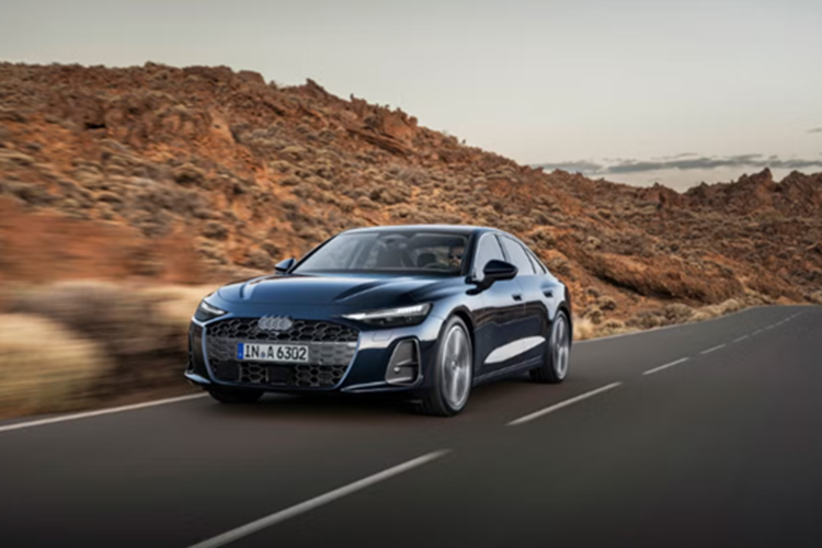  Audi A6 2025 mới được xem là mẫu sedan sử dụng động cơ đốt trong có hệ số cản gió thấp nhất từng được Audi sản xuất, chỉ ở mức 0,23, vượt qua cả biến thể wagon A6 Avant (0,25).