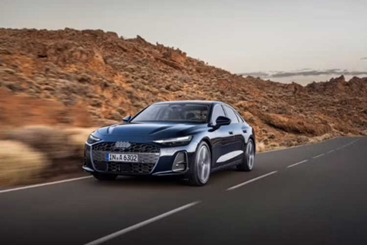  Audi A6 2025 mới được xem là mẫu sedan sử dụng động cơ đốt trong có hệ số cản gió thấp nhất từng được Audi sản xuất, chỉ ở mức 0,23, vượt qua cả biến thể wagon A6 Avant (0,25).