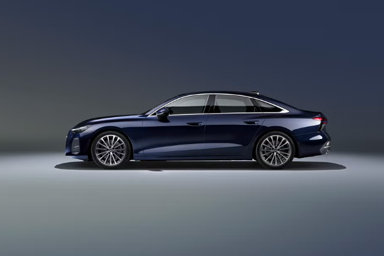 Các chi tiết khí động học như mái vuốt thấp, khe thoát gió tinh tế, cánh gió nhỏ và bộ khuếch tán sau góp phần tối ưu luồng gió và giảm tiêu hao nhiên liệu khi vận hành ở tốc độ cao. Tất cả tạo nên một tổng thể gọn gàng nhưng không kém phần sang trọng.