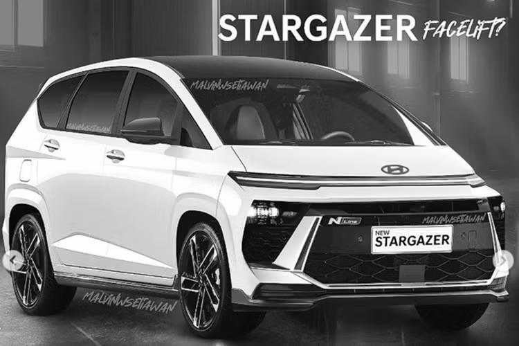 Mới đây, một chiếc Hyundai Stargazer 2025 mới đã bị bắt gặp khi đang chạy thử tại Hàn Quốc. Dựa trên những hình ảnh mà báo chí Hàn Quốc ghi nhận được, mẫu MPV của Hyundai nhiều khả năng sẽ được làm mới ở khu vực đầu và đuôi xe.
