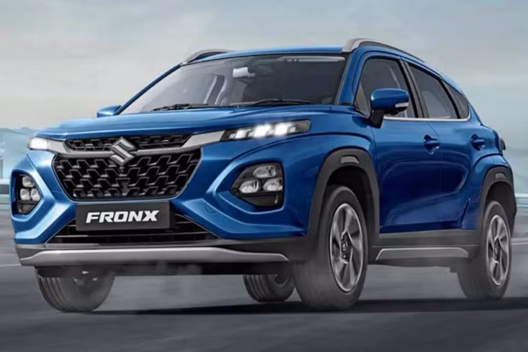 Trang bị an toàn của Suzuki Fronx chỉ ở mức cơ bản với 6 túi khí, phanh đĩa phía trước, phía sau phanh tang trống, hỗ trợ khởi hành ngang dốc, camera lùi, cảm biến đỗ xe.