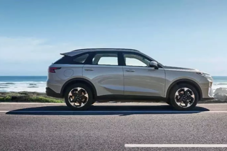 Haval Xiaolong Max PHEV 2025 chính thức mở bán, từ 19.100 USD - Hình 2 Haval Xiaolong Max PHEV 2025 chinh thuc mo ban, tu 19.100 USD-Hinh-2