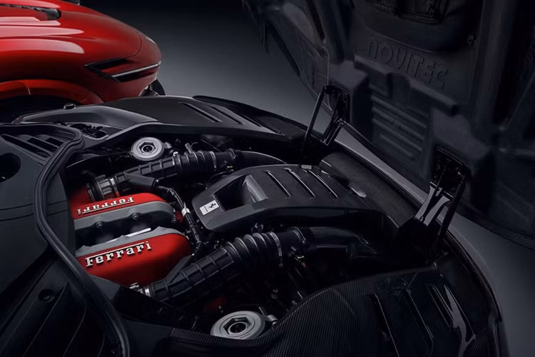 Chủ nhân có thể tuỳ chọn gói Pugnator của Mansory hoặc phong cách địa hình của hãng độ delta4x4 để chiếc xe trở nên đặc biệt hơn. Mức giá của gói độ này không được Novitec nhắc đến.