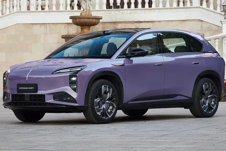 FAW Hongqi vừa công bố mẫu SUV chạy hoàn toàn bằng điện cỡ trung đến lớn Tiangong 08 2025 mới sẽ chính thức ra mắt vào ngày 7 /1. Đơn đặt hàng trước cho mẫu xe này, với giá khởi điểm từ 239.800 nhân dân tệ (32.850 USD), đã được mở tại Triển lãm ôtô Quảng Châu 2024.