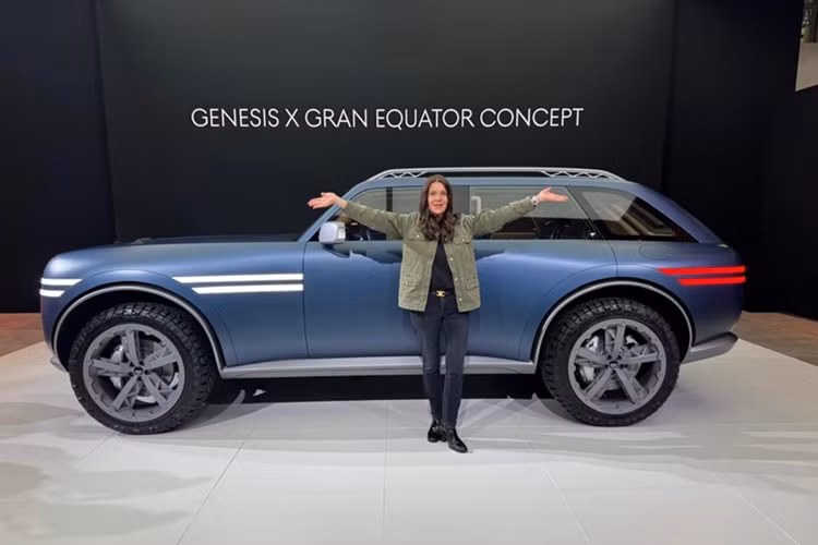 Hiện tại, Genesis chưa công bố thông số kỹ thuật cụ thể của mẫu xe concept này. Do đó, chưa rõ X Gran Equator sử dụng nền tảng khung gầm liền khối hay rời. Genesis chỉ cho biết mẫu concept này được “thiết kế để vận hành trong điều kiện khắc nghiệt mà vẫn giữ được sự thanh thoát tự nhiên”.- 