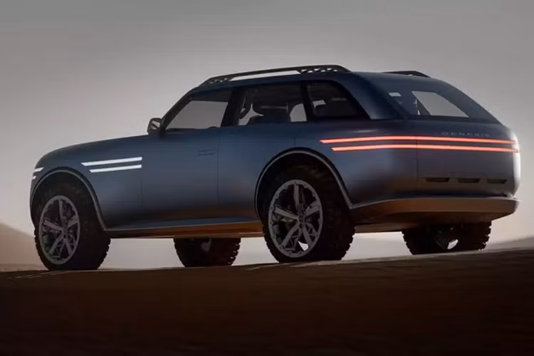 Về kiểu dáng tổng thể, xe sở hữu tỉ lệ cực kỳ đặc biệt với phần đầu xe ngắn, nắp ca-pô kéo dài và kính chắn gió hẹp. Khoảng cách từ cầu trước đến nắp ca-pô kéo dài gợi nhớ đến các mẫu xe sang cổ điển. Việc không có lưới tản nhiệt phía trước cho thấy đây có thể là một mẫu xe thuần điện.