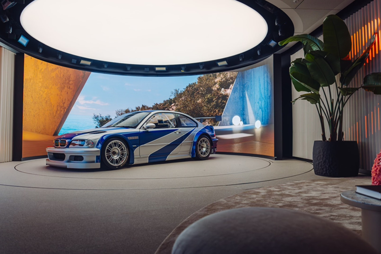 Những cấu hình “đắt tiền” của của dòng 3-Series thế hệ E46, bao gồm cả phiên bản hiệu năng cao M3, đều vận hành với khối động cơ 6 xy-lanh thẳng hàng dựa trên kiến trúc nền tảng hàng đầu của BMW tại thời điểm đó, đem lại dải công suất từ 148 đến 355 mã lực. Tuy nhiên, chiếc M3 GTR của thế hệ này lại là ngoại lệ khi trang bị động cơ V8 mạnh mẽ, cho công suất lên tới 380 mã lực.