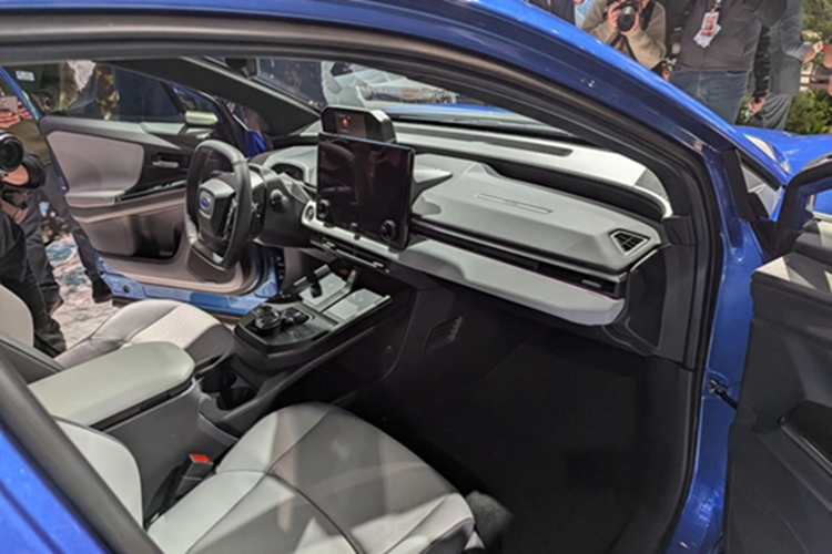 Tất cả Trailseeker đều được trang bị tiêu chuẩn bộ hỗ trợ người lái EyeSight của Subaru, bao gồm phanh khẩn cấp tự động, kiểm soát hành trình thích ứng, hỗ trợ giữ làn đường, giám sát điểm mù, hỗ trợ dừng khẩn cấp và hệ thống camera 360 độ.