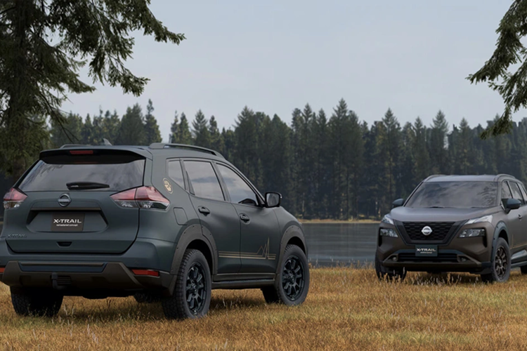 Bên cạnh đó, Nissan còn giới thiệu một bản concept xe dã ngoại khác mang tên Nissan X-Trail Remastered Concept mới. Phiên bản này có một ngăn trượt hình chữ S ngược, chứa hệ thống âm thanh với máy hát đĩa than cùng hệ thống điện và pin để vận hành thiết bị.