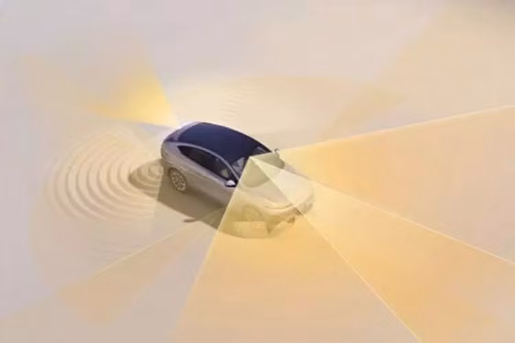 Sức mạnh đến từ động cơ đồng bộ nam châm vĩnh cửu phía sau có công suất 218 kW (292 mã lực) và 450 Nm, kết hợp với bộ pin lithium sắt phosphate. Thời gian tăng tốc 0 – 100 km/h nhanh nhất là 6,3 giây, tốc độ tối đa là 202 km/h và mức tiêu thụ điện năng thấp nhất trên 100 km là 12,5 kWh.