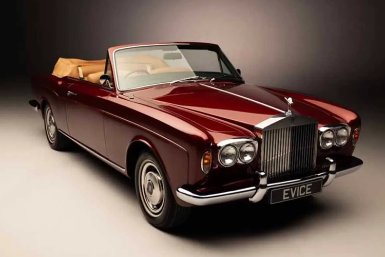 Hiện thương hiệu vẫn chưa công bố thông tin gì về giá độ Rolls-Royce Silver Shadow thành xe điện, nhưng được biết việc sản xuất XP1 sẽ bắt đầu vào quý đầu tiên của năm 2025, với đợt giao hàng đầu tiên dự kiến vào mùa xuân năm 2026.