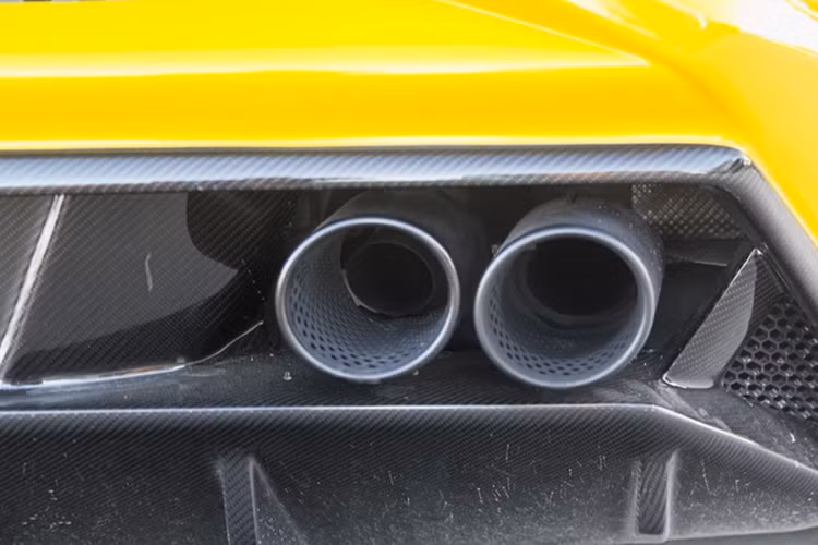 Đến phiên bản Lamborghini Gallardo LP560-4, xe có công suất tối đa tăng lên 552 mã lực, và mô-men xoắn cực đại thêm 30 Nm, lên mức 540 Nm.