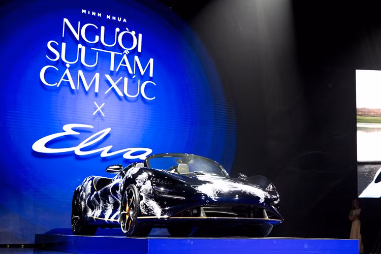 Được biết, McLaren Elva là mẫu xe giới hạn, chỉ được sản xuất 149 chiếc trên toàn thế giới. Đại gia Minh Nhựa chính là một trong những người hiếm hoi trên thế giới sở hữu mẫu siêu xe không mui không kính chắn gió này.