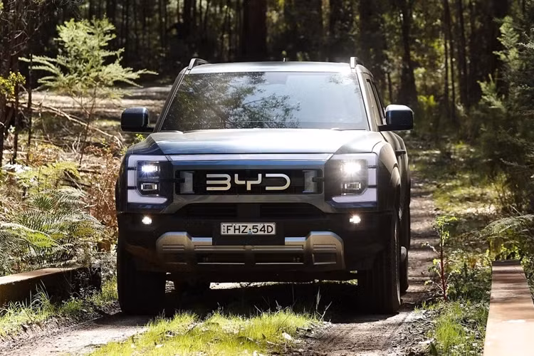 Theo nguồn tin, BYD sẽ ra mắt một số mẫu xe tại Nam Phi. Không tiết lộ những mẫu xe nào sẽ ra mắt thị trường.