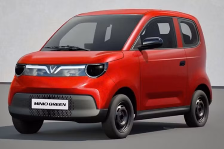  Minio Green: Giá 269 triệu đồng Là mẫu xe nhỏ gọn nhất trong dải sản phẩm xe ôtô điện Vinfast Green, Minio Green có chiều dài 3.090 mm, rộng 1.496 mm và khoảng sáng gầm lên tới 165 mm, thậm chí lớn hơn một số mẫu xe hạng A trên thị trường.