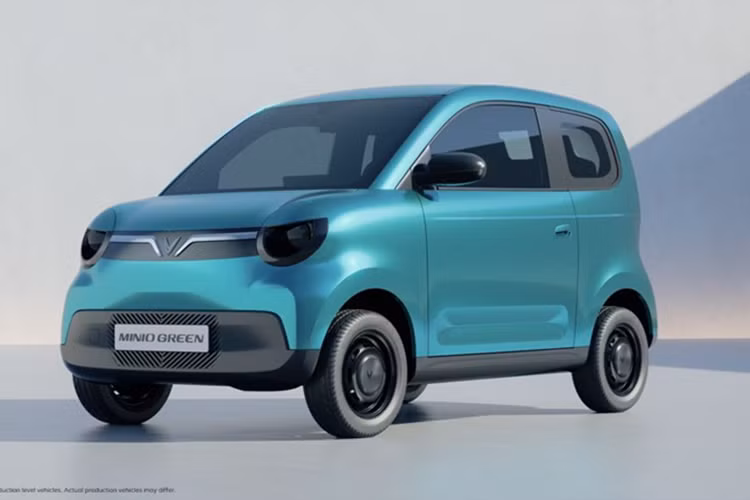 Mẫu xe này được trang bị đèn pha LED, trong khi đèn hậu là halogen, bộ mâm kích thước 13 inch đi kèm phanh đĩa trước, tang trống sau. Gương chiếu hậu chỉnh tay hoàn toàn.