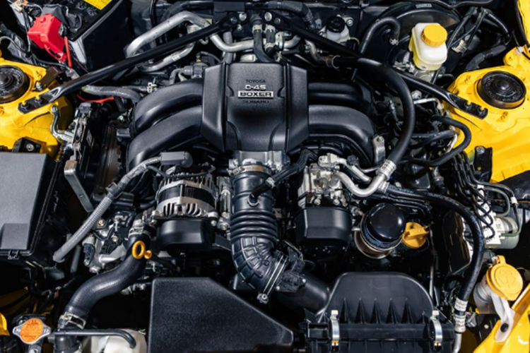 Hệ thống an toàn chủ động là trang bị tiêu chuẩn trên tất cả các mẫu GR86. Trên bản số tự động, gồm: phanh tự động khẩn cấp, kiểm soát bướm ga tránh va chạm, kiểm soát hành trình thích ứng, cảnh báo xe phía trước khởi hành, cảnh báo lùi, cảnh báo lệch làn và đèn pha tự động. Bản số sàn cũng có phần lớn các tính năng này.