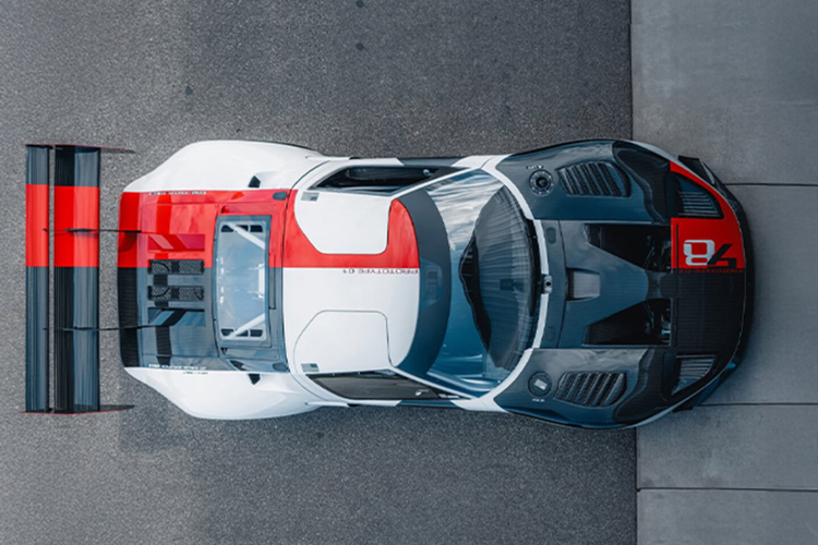 Graham Rahal Performance kết hợp với hãng xe độ Lynx Motors đã ra mắt Lynx GT1, được phát triển dựa trên mẫu siêu xe Ford GT đời 2005. Với dự án này, Lynx Motors đã mua lại 27 khung gầm cuối cùng của Ford GT thế hệ đầu tiên, kết hợp một khung gầm của mẫu xe đua GT1 by Matech Concepts.