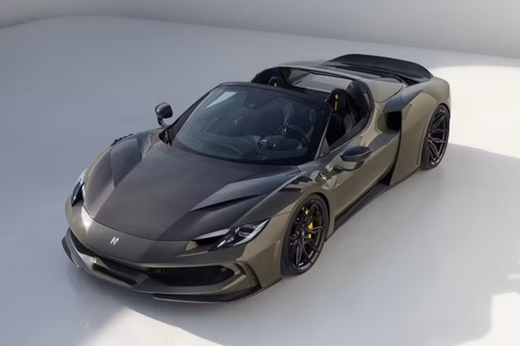 Bên trong, Novitec cung cấp tùy chỉnh rộng rãi, với bọc da và Alcantara có sẵn ở bất kỳ màu nào. Khung xe được hạ thấp 1,4 inch nhờ hệ thống lò xo thể thao, với hệ thống nâng phía trước tùy chọn giúp bộ chia sợi carbon của bạn có thể vượt qua gờ giảm tốc.