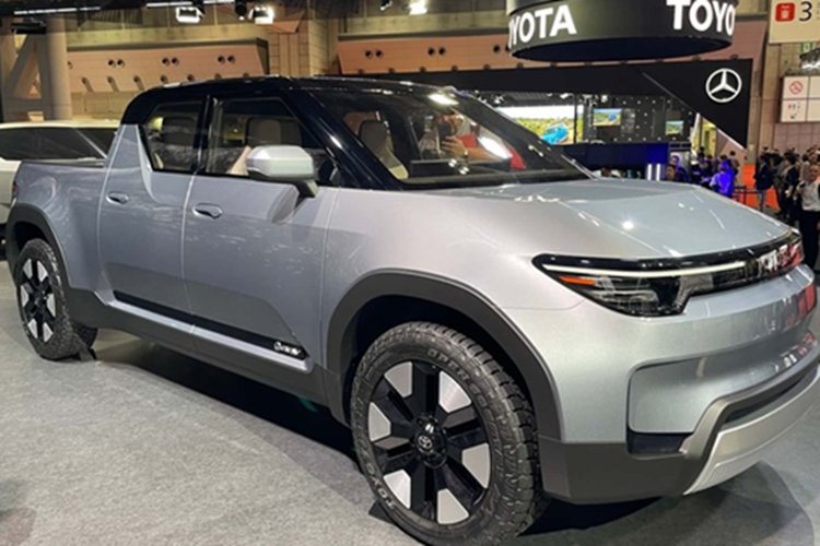 Toyota sắp ra mắt 3 ôtô điện mới, có bán tải chạy điện Toyota sap ra mat 3 oto dien moi, co ban tai chay dien