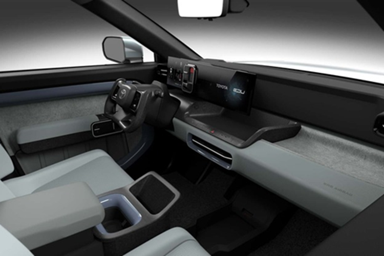 Toyota cũng đã giới thiệu một chiếc xe bán tải điện giống Tacoma, nhưng sẽ tập trung vào thị trường Hoa Kỳ. Chiếc xe bán tải điện bí ẩn được hé lộ sẽ bán ở châu Âu, cũng như hai chiếc SUV điện khác.