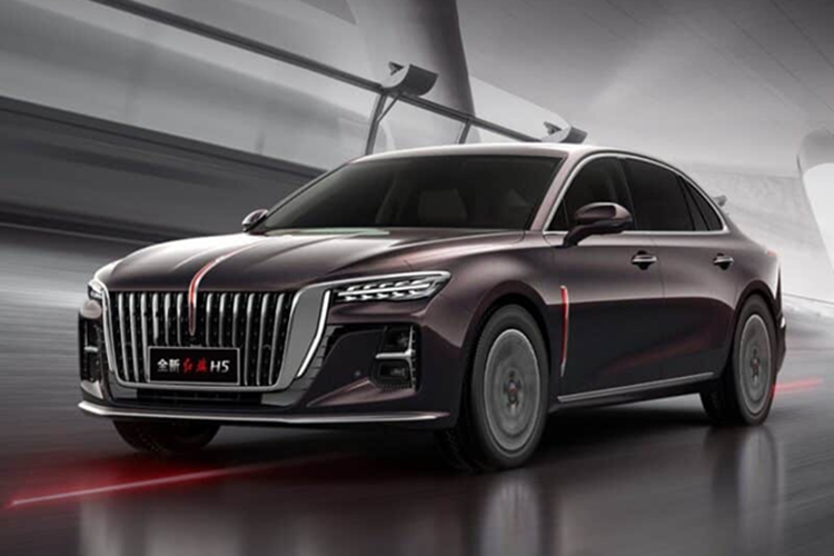 Hiện tại, mức giá xe Hongqi H5 PHEV 2025 vẫn chưa chính thức được công bố nhưng nó dự định sẽ là mẫu xe gây chú ý tại thị trường tỷ dân trong năm nay.