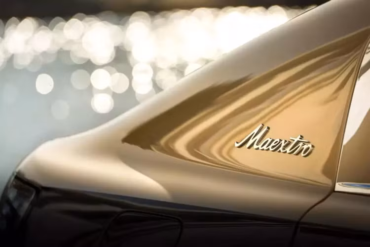 Trước đây, JAC đã sản xuất xe Nio tại Hợp Phì theo hợp đồng sản xuất trước khi Nio tiếp quản các nhà máy. Vào ngày 9 tháng 12, Maextro đã nộp đơn xin giấy phép bán S800 tại Trung Quốc. Điều này cho chúng ta cái nhìn thoáng qua về thông số kỹ thuật của hệ thống truyền động.