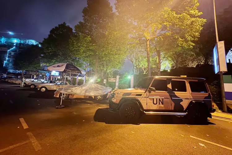 Nhiều người còn trầm trồ khi biết được chủ nhân dàn xe này sở hữu hơn 700 xe ôtô, trong đó có hàng trăm siêu xe, xe hypercar nhưng tại các kỳ lễ hội cà phê Buôn Ma Thuột, ông đều không muốn "chiếm sóng" nhiều nên các siêu xe không được mang ra trưng bày, giúp khách về chơi tỉnh Đắk Lắk hòa mình sôi động nhất vào lễ hội cà phê.