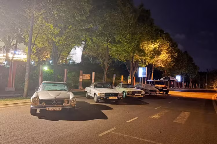 Ngày 9/3/2025 tại lễ hội cà phê Buôn Ma Thuột lần thứ 9, các con đường dẫn vào trung tâm thành phố của tỉnh Đắk Lắk chật cứng xe cộ do người dân các tỉnh thành Tây Nguyên cũng như Tp.HCM về đây vui chơi. Tuy nhiên, một điểm nhấn đang chú ý khác cũng thu hút khong kém, đó chính là dàn xe Mercedes-Benz cổ của Đặng Lê Nguyên Vũ.