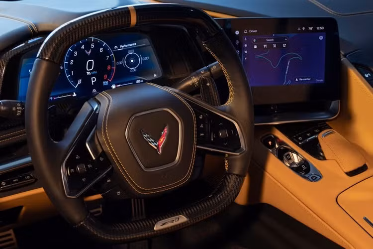 Gói ZTK Performance, với giá chính thức 1.500 USD nhưng yêu cầu mua kèm gói Carbon Fiber Aero, cung cấp lốp Michelin Pilot Sport Cup 2 R, hệ thống giảm xóc cứng hơn và hiệu chỉnh hệ thống kiểm soát lực từ tính (Magnetic Ride Control) dành riêng cho đường đua. 