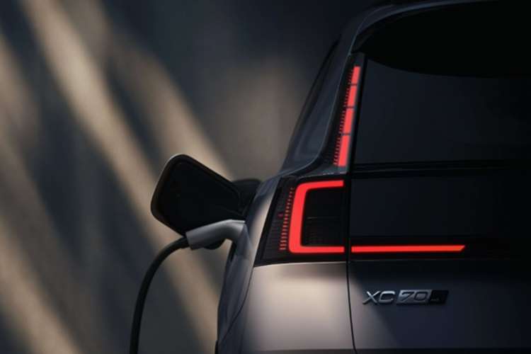 Mẫu xe SUV Volvo XC70 được phát triển dựa trên nền tảng kiến trúc mô-đun mở rộng SMA, nhắm đến thị trường Trung Quốc, nơi nhu cầu về xe điện và hybrid tầm xa đang gia tăng mạnh mẽ.