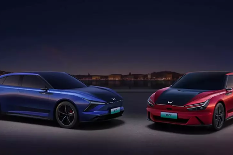 Tuy nhiên, nếu yêu thích ý tưởng về những chiếc xe điện gia đình giá cả phải chăng, có thiết kế thể thao và nhiều màn hình thì bạn sẽ tìm thấy nhiều điều thú vị ở hai mẫu xe Honda vừa ra mắt tại Triển lãm Ô tô Thượng Hải 2025 diễn ra vào tuần trước.