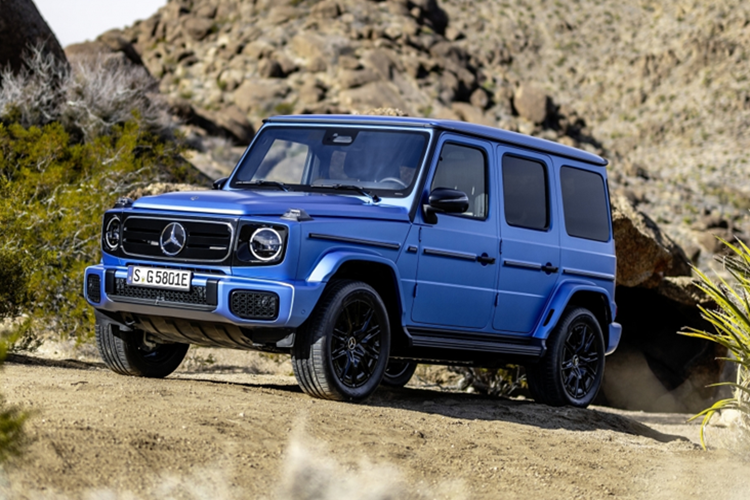 Theo thông tin từ đại lý, Mưc giá xe Mercedes-Benz G580 tại Việt Nam sẽ có mức bán ra dự kiến khoảng 8,8 tỷ đồng và được nhập khẩu nguyên chiếc, xe dự định sẽ ra mắt ngay trong tháng 4/2025.