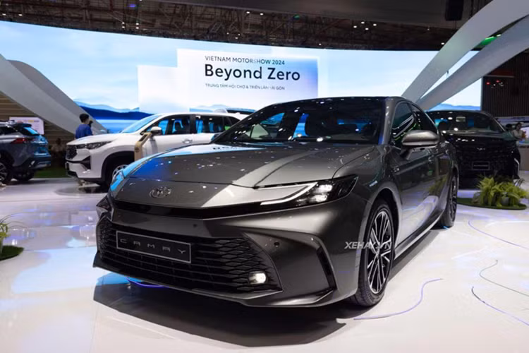 Thue nhap khau oto giam, gia xe lieu co ha?