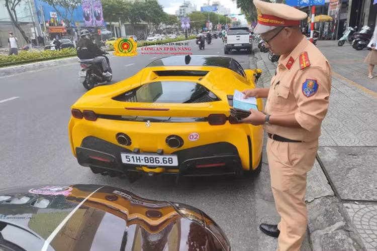 Cụ thể, một số lịch trình trưng bày và diễu hành siêu xe của Hoàng Kim Khánh dự kiến diễn ra ở Quảng Nam, Tam Kỳ, Hội An cũng bị hủy bỏ sau vụ việc này, thay vào đó, đoàn xe chỉ đến Huế để cho mọi người ngắm, trước khi diễu hành trên đường. Trong đoàn xe này có đầy đủ các siêu phẩm.