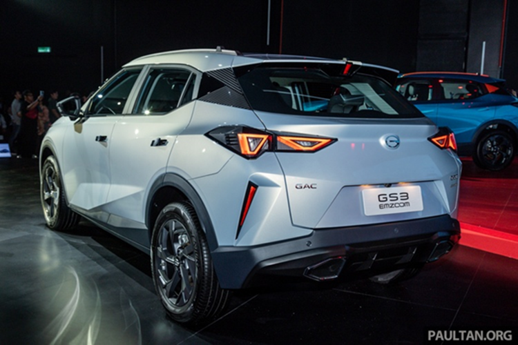 Tại Châu Á, GAC GS3 đang được sản xuất tại Trung Quốc và Malaysia. Nhưng với nguồn gốc của 3 mẫu xe hiện tại, nhiều khả năng GAC GS3 cũng sẽ nhập khẩu từ Trung Quốc. Theo đó, giá xe GAC GS3 2025 dự đoán cao hơn khá nhiều Toyota Corolla Cross hay Honda HR-V, vốn được miễn thuế nhập khẩu từ Thái Lan.