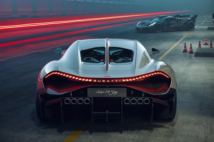 Chỉ có 250 chiếc Bugatti Tourbillon bản giới hạn được sản xuất với mức giá khởi điểm 4,1 triệu USD (tương đương 105 tỷ đồng). Chi phí của gói nâng cấp này có trị giá 240.000 USD (khoảng 6,1 tỷ đồng). Dự kiến những chiếc Tourbillon đầu tiên sẽ bàn giao vào đầu năm 2026.